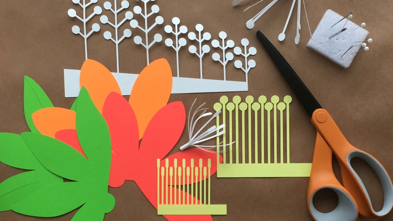 Flower Garland: Crafting the Leaves & Flowers