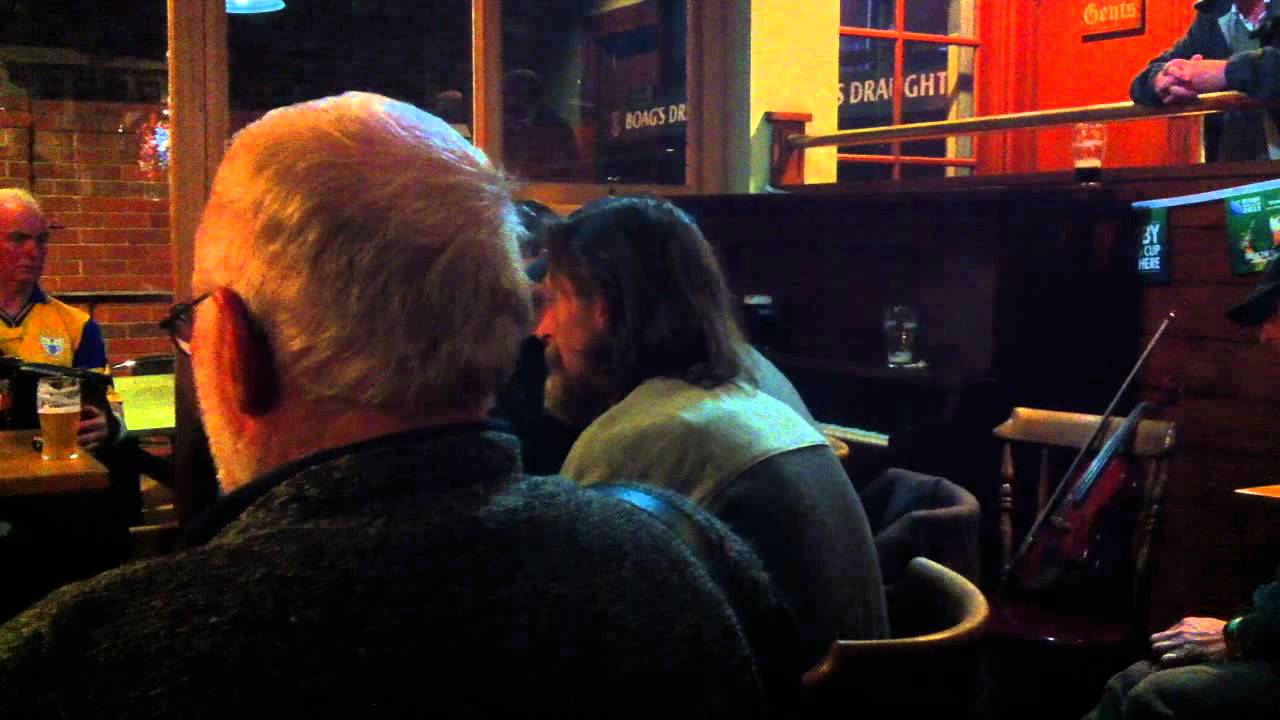 Corkman Irish Pub - Singalong at Session