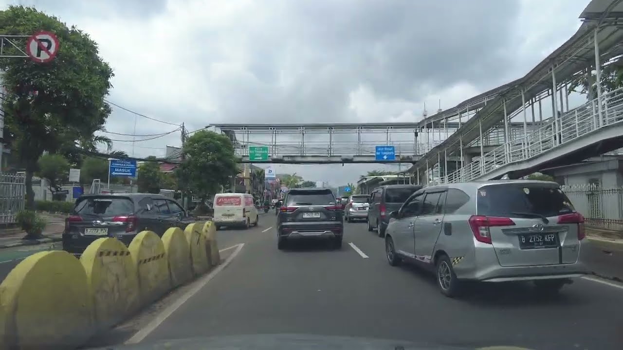 Driving Along Letjen Suprapto Street from Cempaka Putih to Galur Central Jakarta