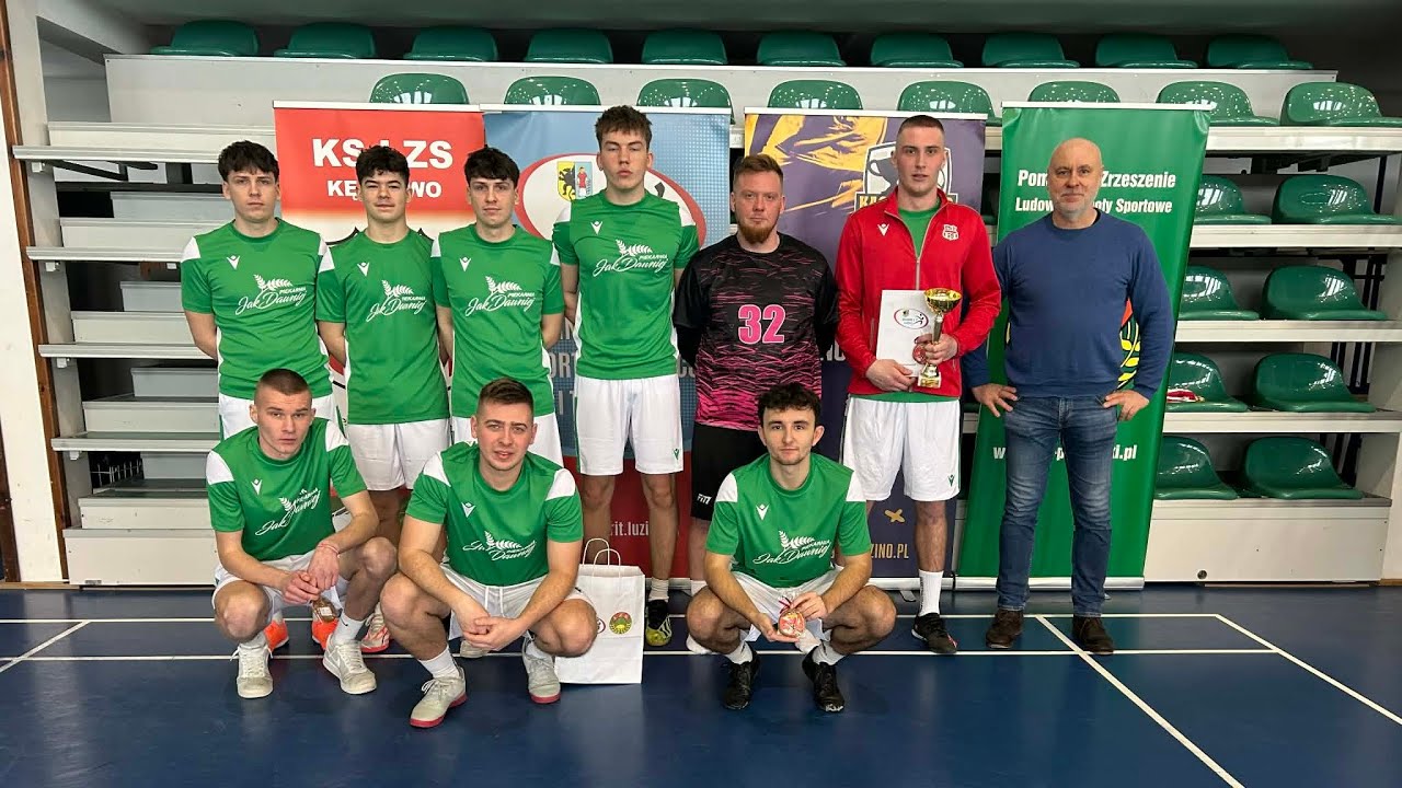 Eliminacje grupowe Ligi Mistrzów Turniej Halowey Biznes Cup 2026 Piekarnia Jak Dawniej - Charbel 1:3