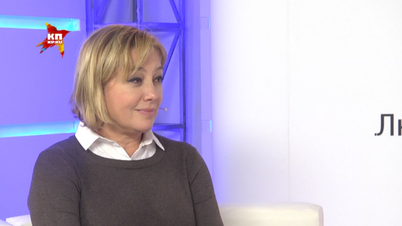 Арина Шарапова накануне дня рождения рассказала, как ей удается отлично выглядеть