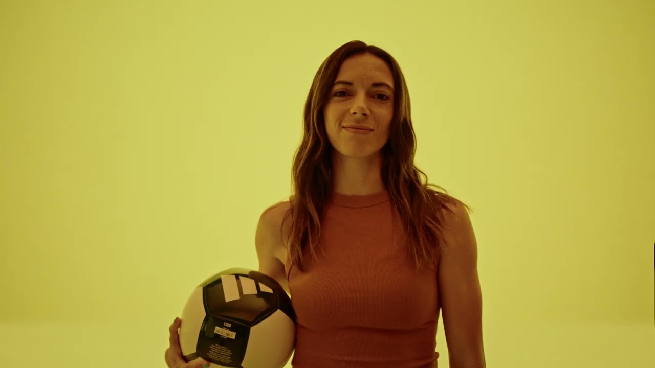 NISSAN MICRA X AITANA BONMATÍ