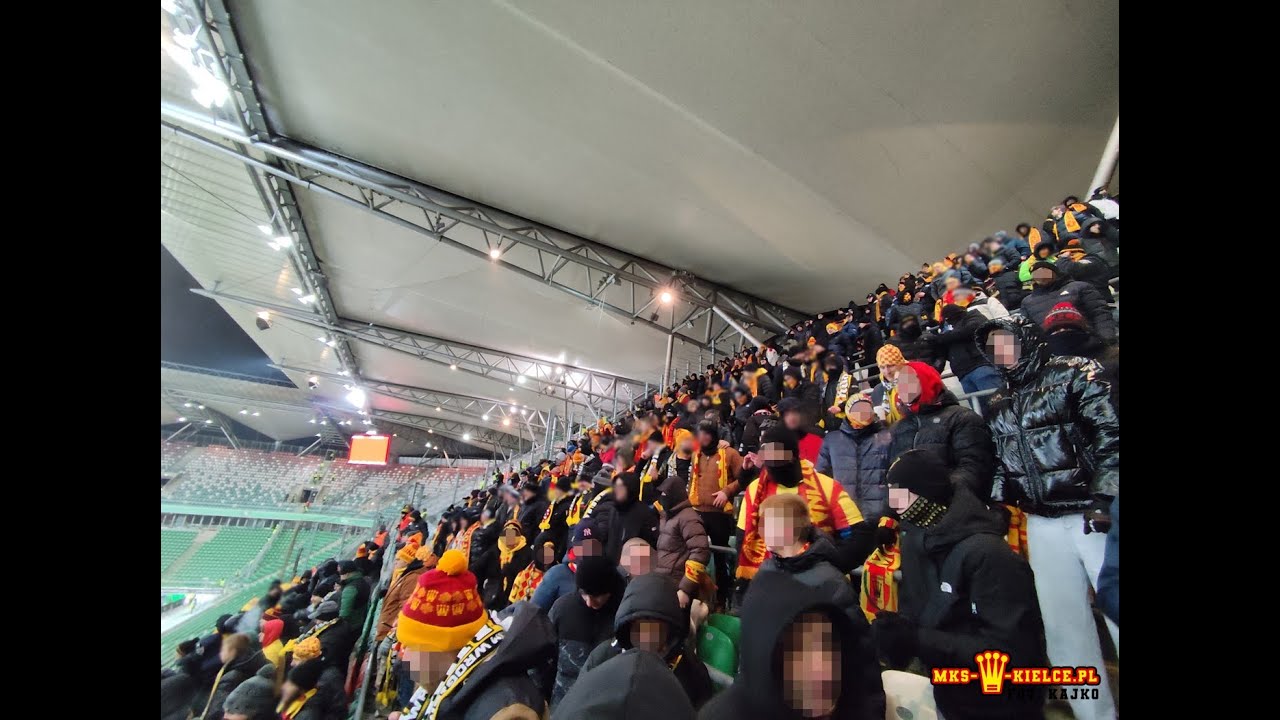 Legia Warszawa - KORONA KIELCE [01.02.2026]: Doping z sektora gości