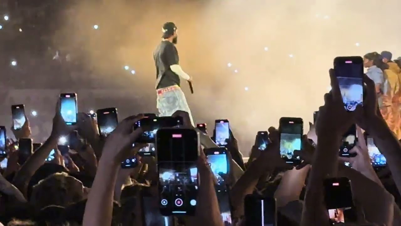 Kendrick Lamar - Count Me Out + B*tch, Don&rsquo;t Kill My Vibe + Money Trees 4K (Live at GNX, Lisbon)