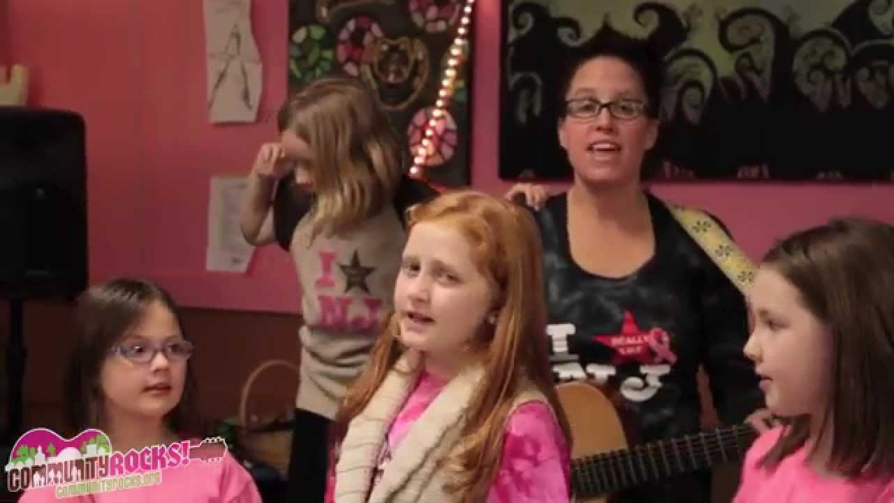 Sara O'Brien and the Community Rocks! Kids - The Thankful Song