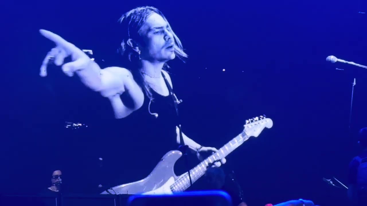 Cicatrices + Yesterday 🎼 The Beatles cover | Airbag en Paraguay [Jockey Club 🇵🇾 2025]