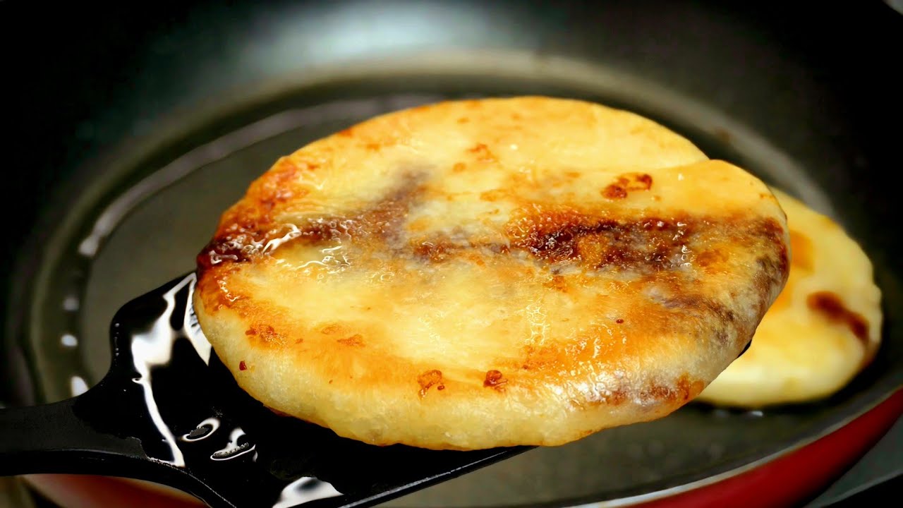 Shall we eat hotteok together? Korean street food, Hotteok recipe. [ENG]