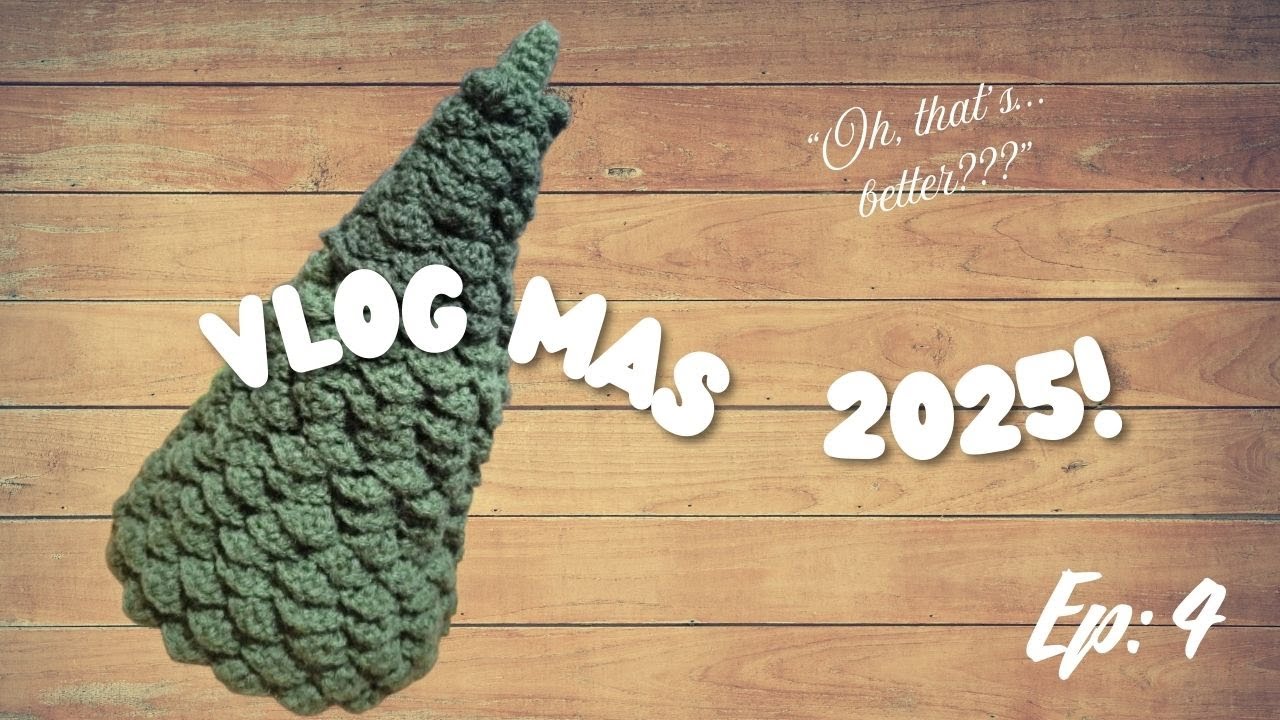 See How I Made This Cute Christmas Tree! - Vlogmas Day 4
