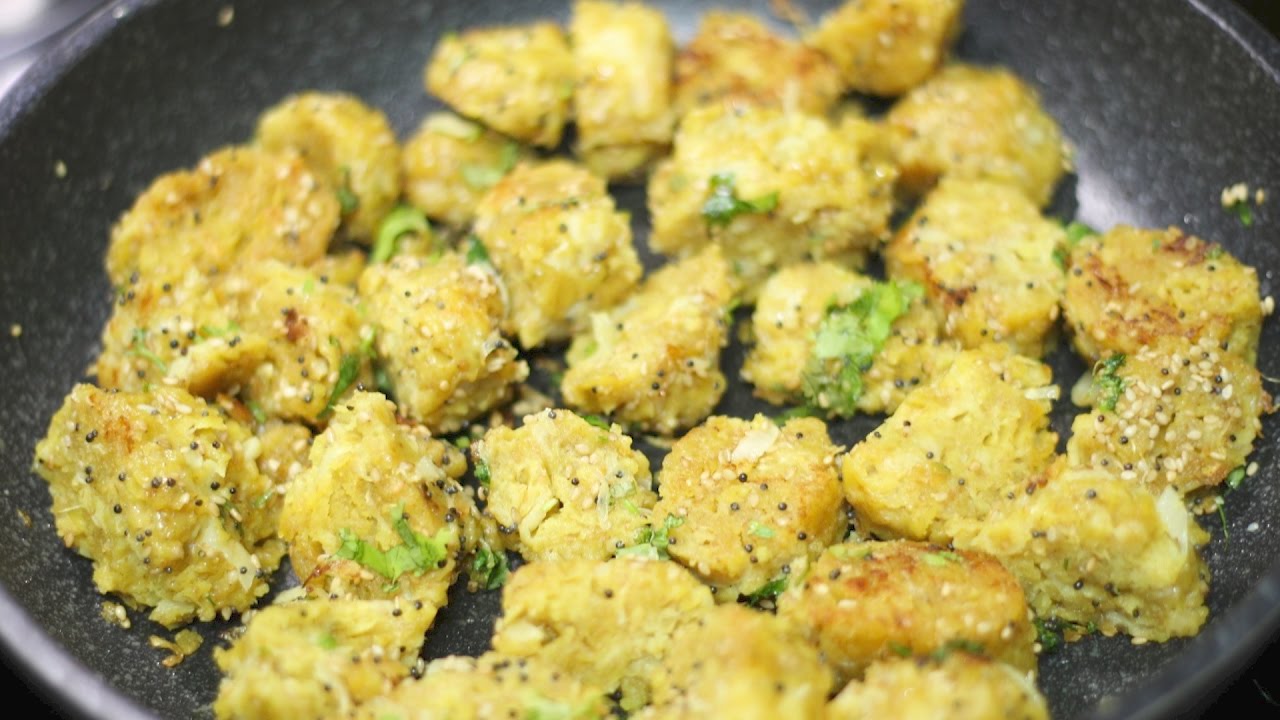 Bafela Kobi na Muthiya or Muthia Video Recipe | Steamed Cabbage Dumplings | Bhavna's Kitchen