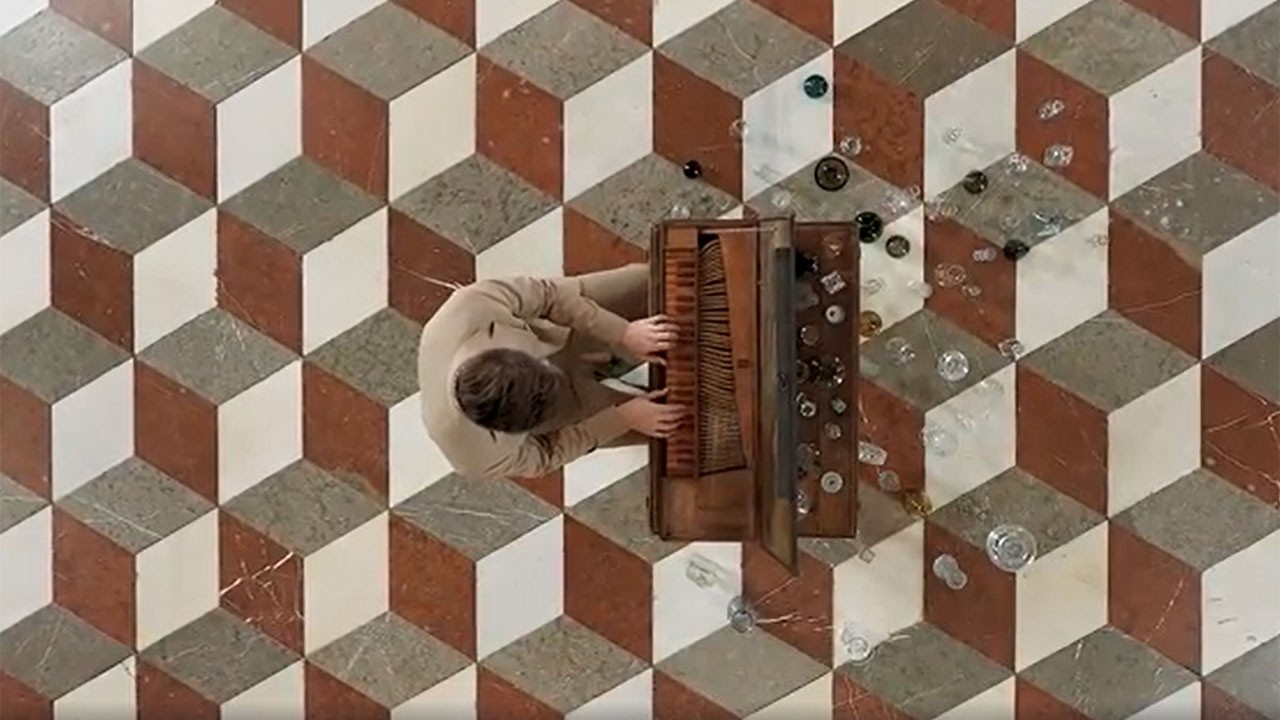 Alexander Gergelyfi, clavichord: Allegro F-Major by Anton Ferdinand Paris