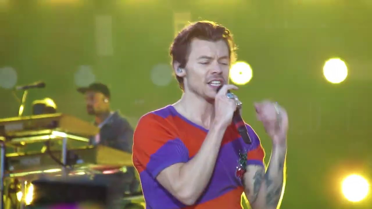 Treat People With Kindness - Harry Styles - 15/6/22 - Emirates Old Trafford - Manchester, UK