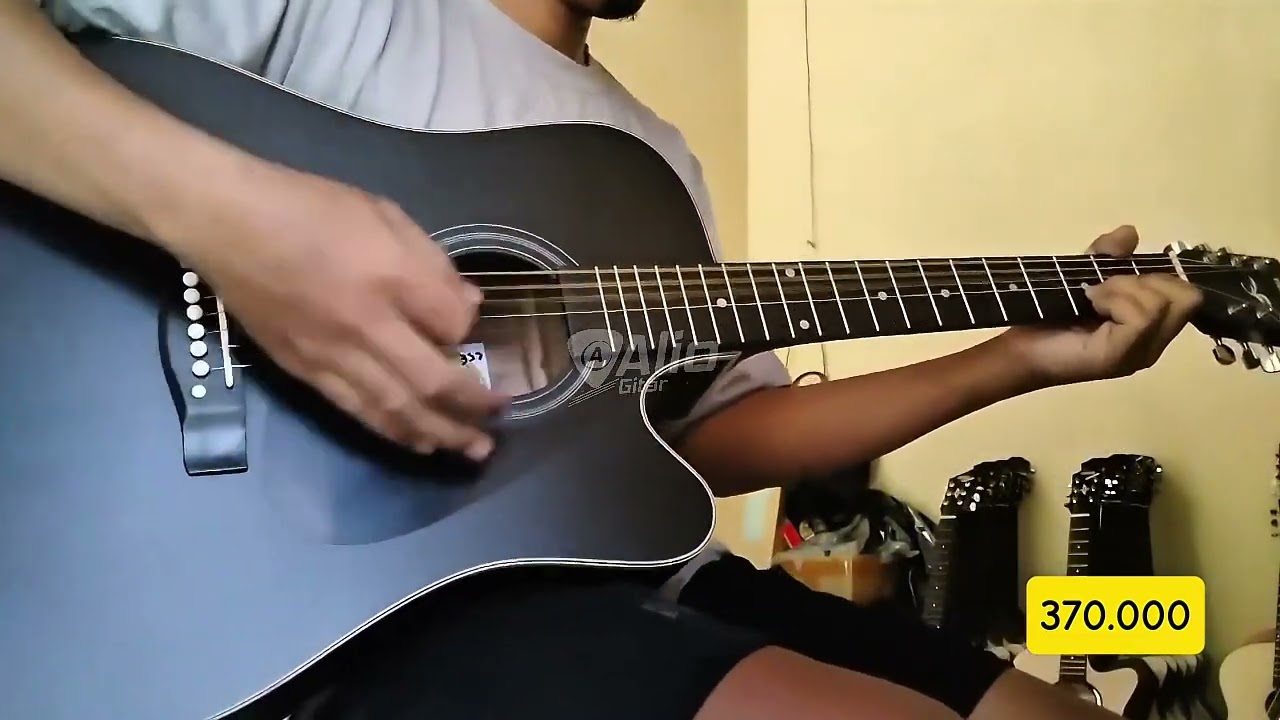 Tes sound gitar harga 370 ribu fret baja support senar ukuran 010 warna black doff