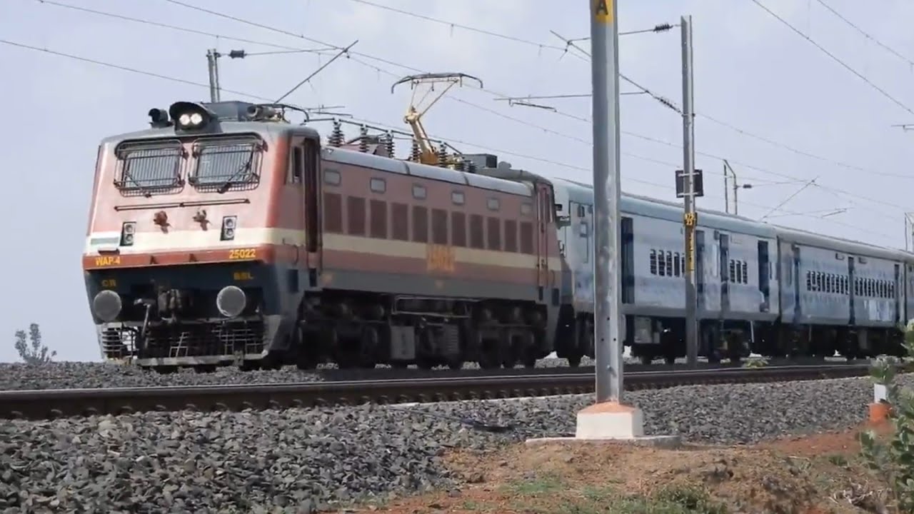 12541 Sant Kabir Dham Express Slowly Skips Sanchi !!!