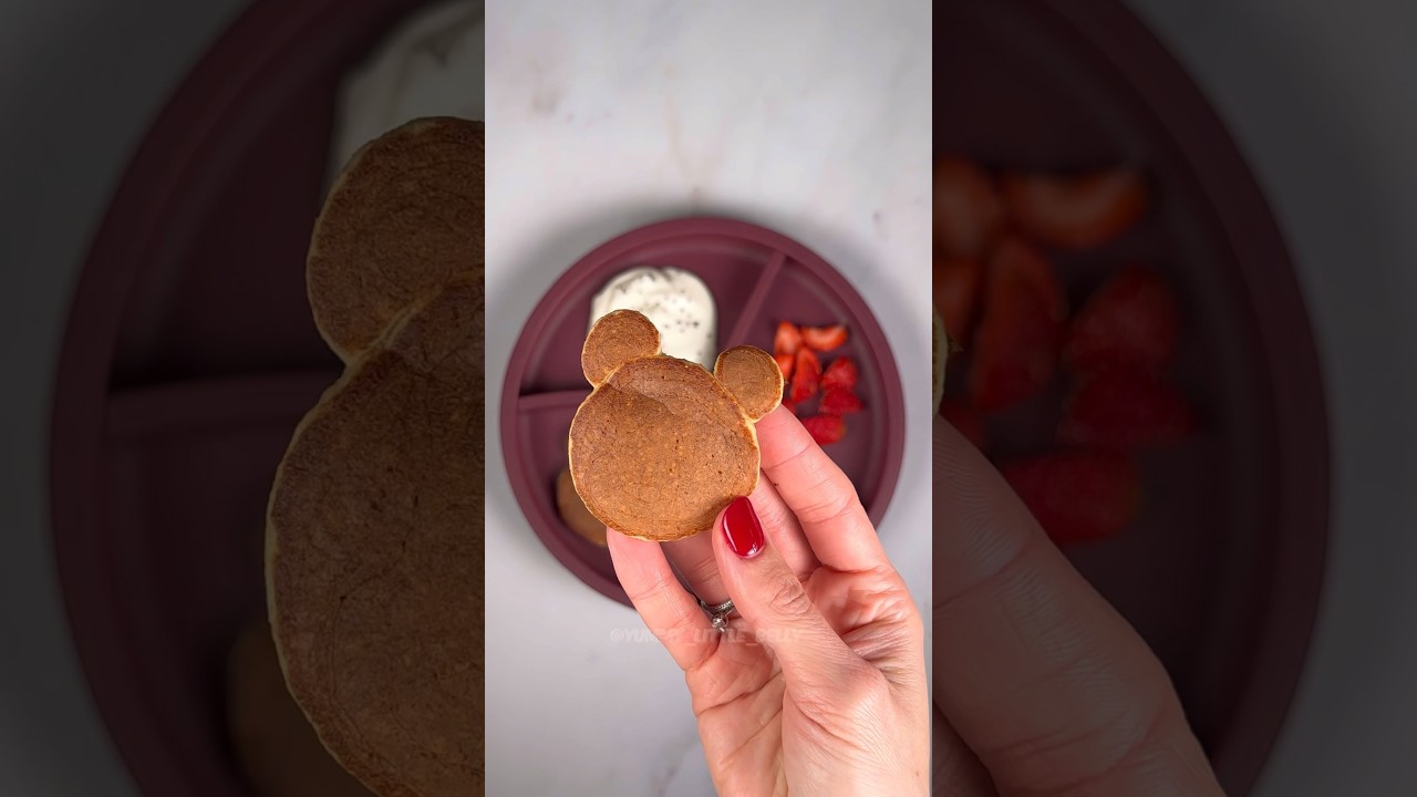 EASY MICKEY MOUSE PANCAKES!