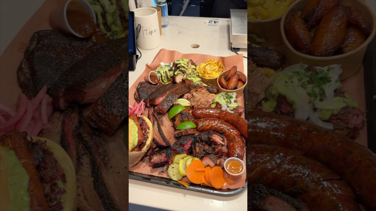 Bark, restauracja serwująca dania z dominikańskiego/teksańskiego BBQ w dzielnicy Brooklyn w Nowym...