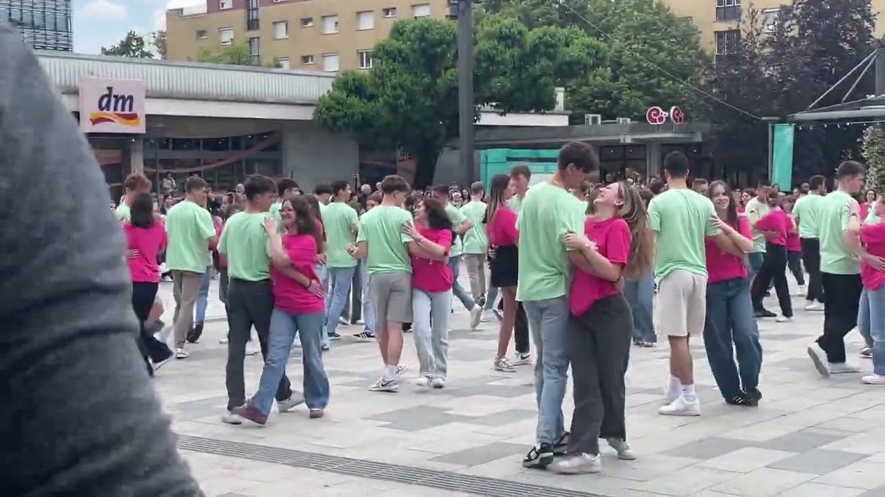 Maturantska četvorka 2025 v Novi Gorici // Quadriglia dei maturandi 2025 a Nova Gorica