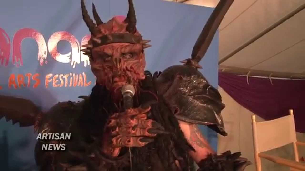 ВОЗМУТИТЕЛЬНОЕ ИНТЕРВЬЮ GWAR В BONNAROO С ОДЕРУСОМ УРУНГУСОМ