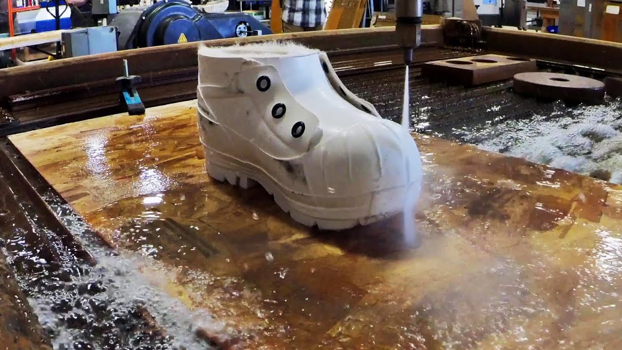 Old vs. New Bunny Boot Cut Open On Water Jet