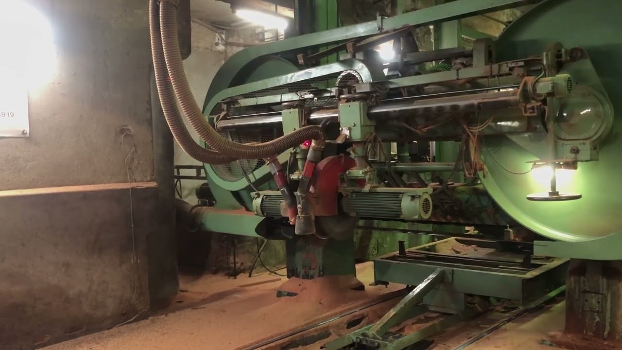 Slicing a 20ft log like butter!