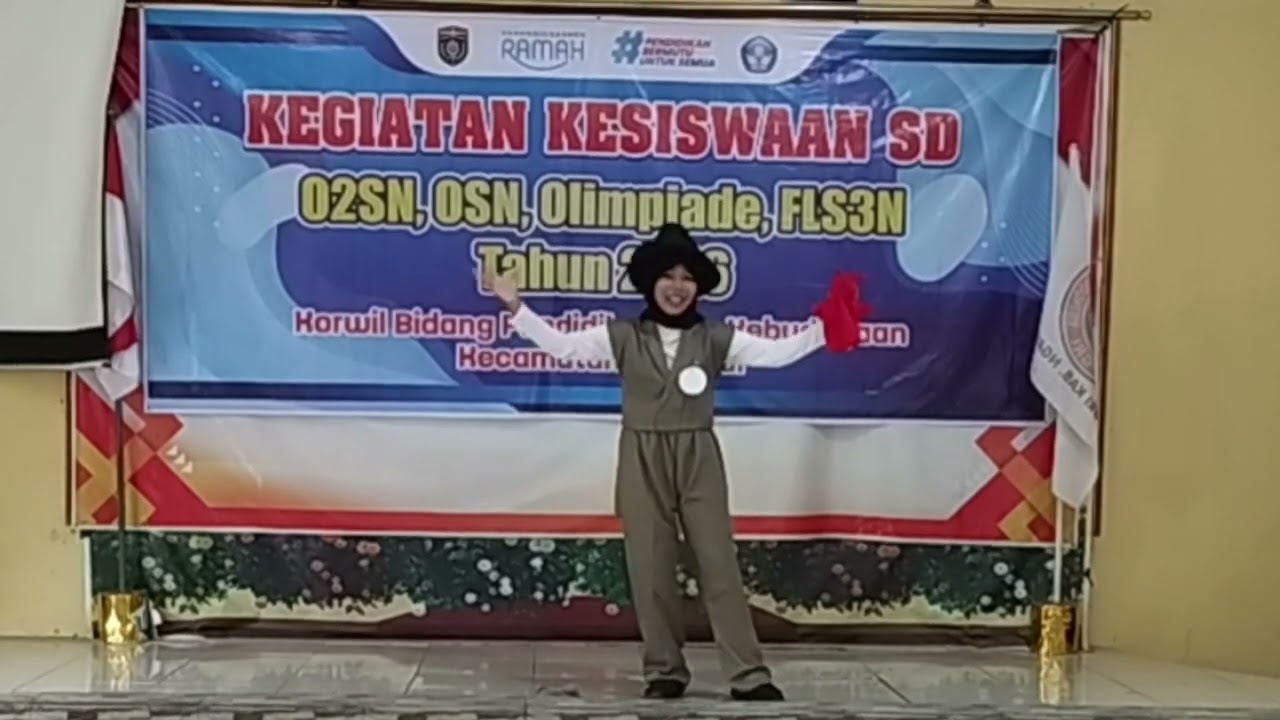 Persahabatan Bona dan Cici - Karina Suci Rahmawati 