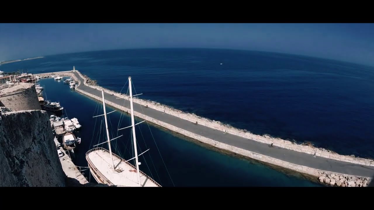 Girne Kalesi - Kyrenia Castle