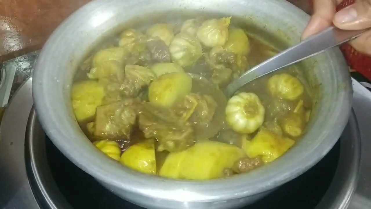 আস্ত রসুন🧄 দিয়ে গরুর মাংস ঝোল রেসিপি❤️😍।Beef recipe with garlic।মটরশুঁটি দিয়ে পোলাও রেসিপি 🤩❤️‍🔥।।