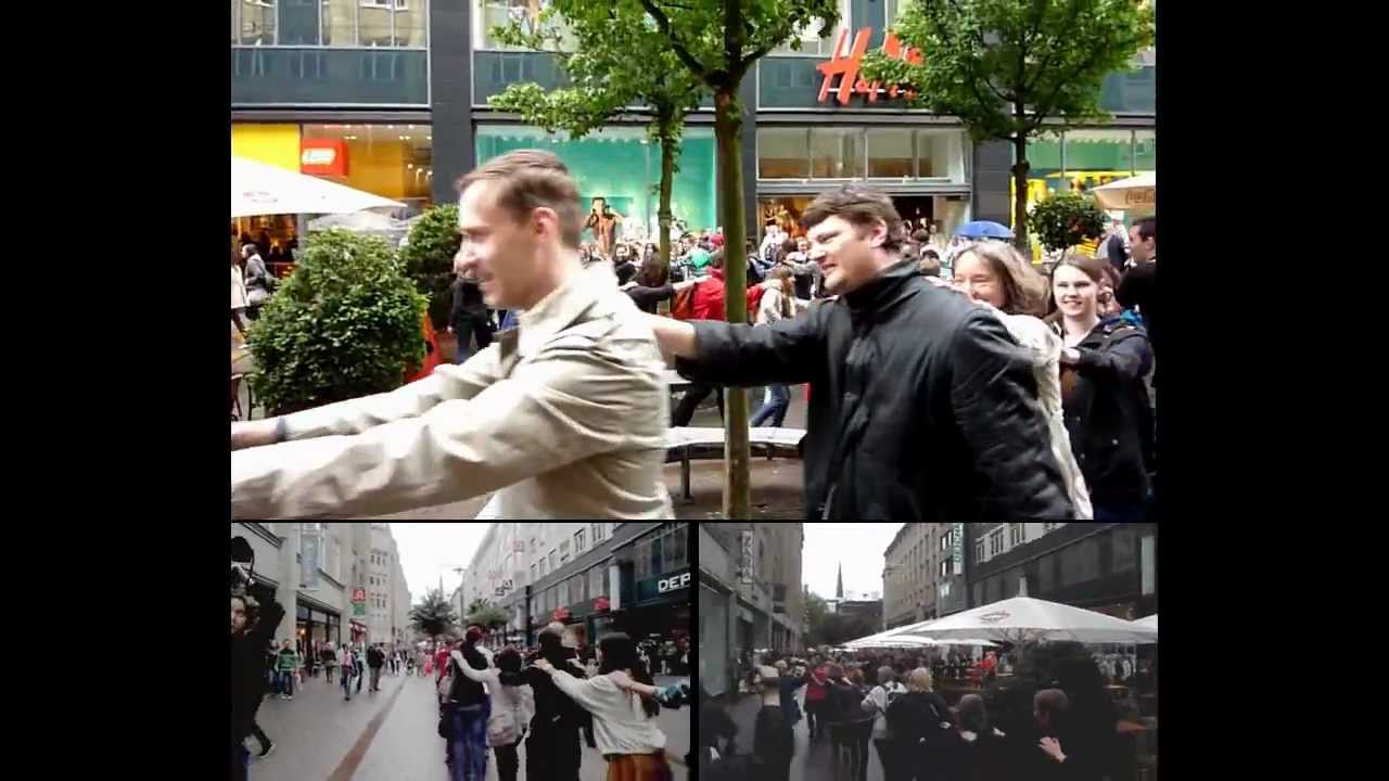 Flashmob-Day Hamburg: Polonaise Blankenese