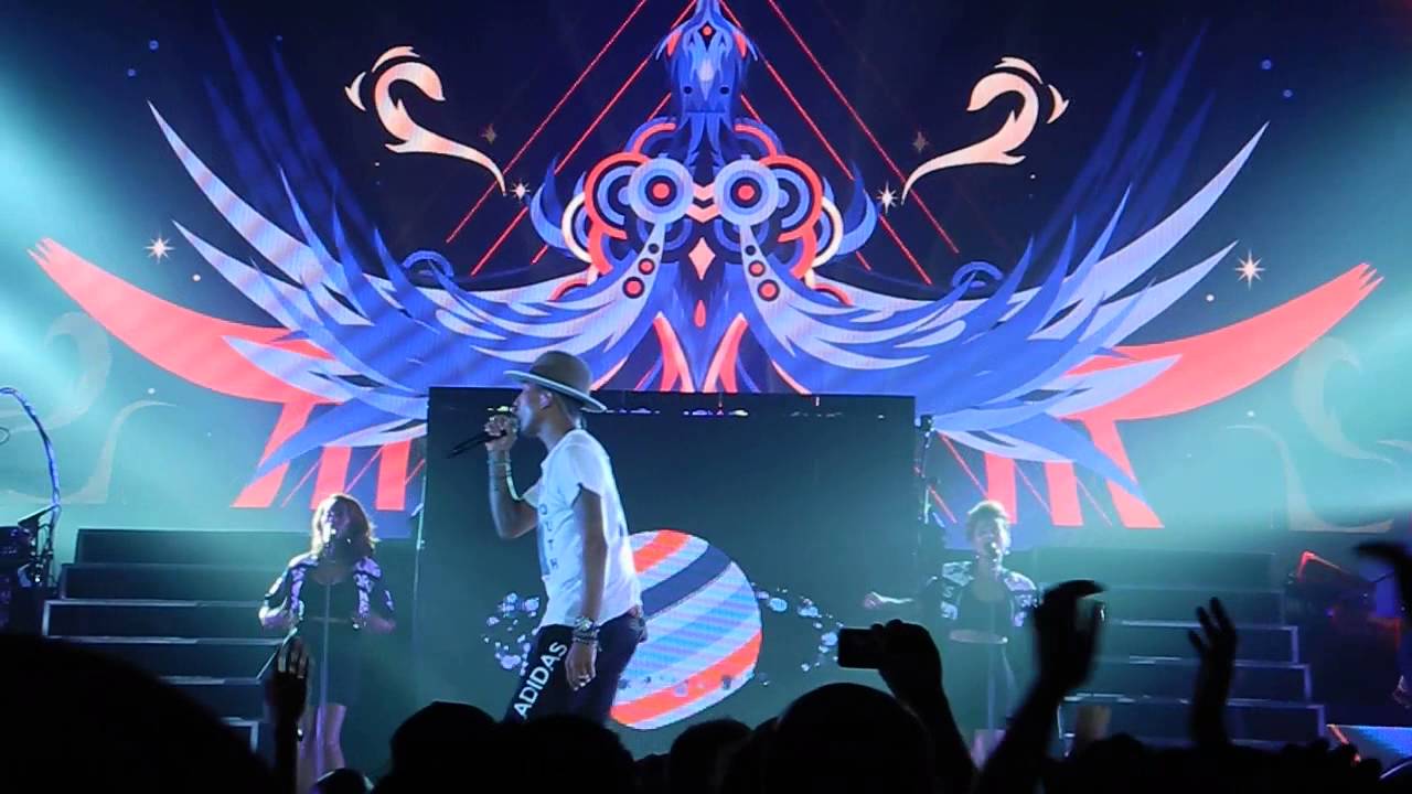 Pharrell Williams ft. Daft Punk - 