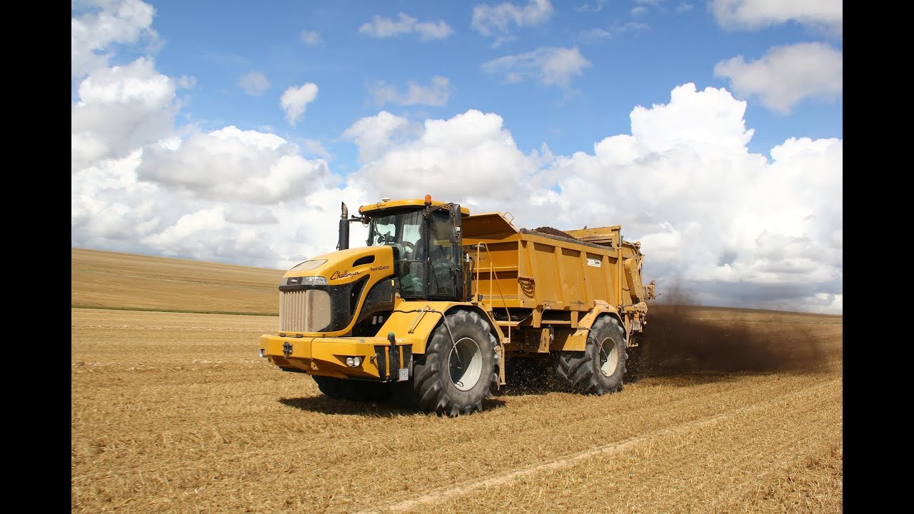Terra Gator 2244 - Sisu 330 hp motor sound