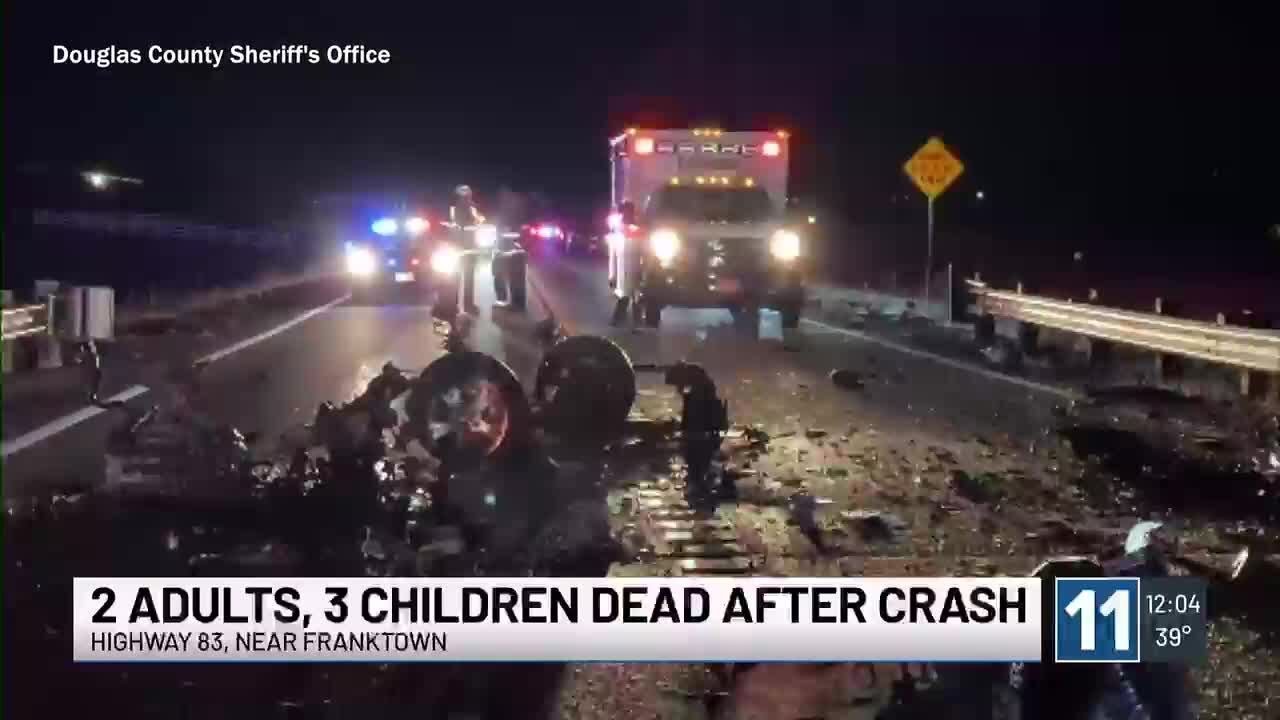 5 dead in crash on Highway 83 south of Franktown