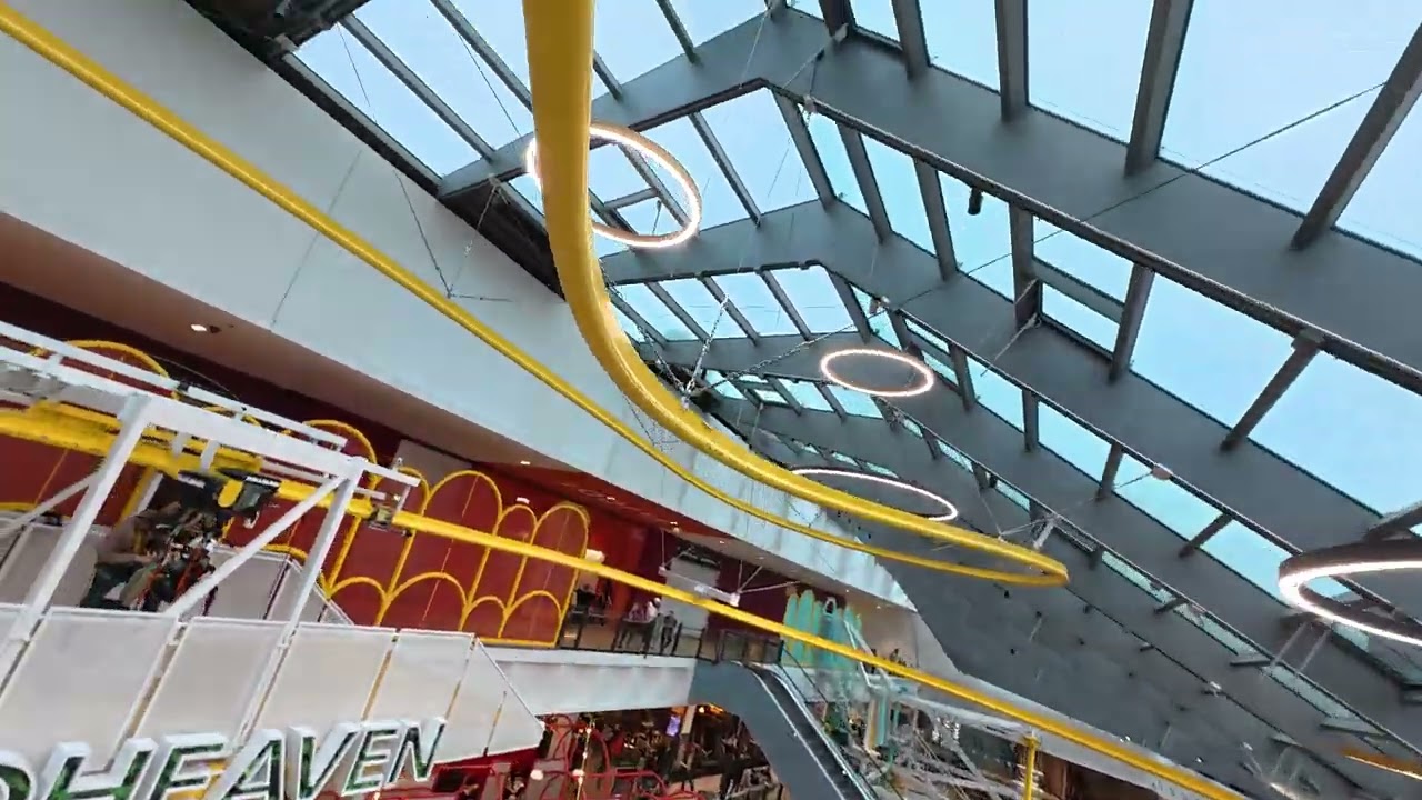 Flying Coaster Achterbahn im Loop 5 Shopping Center bei Darmstadt / Weiterstadt 2026 ONRIDE 4K