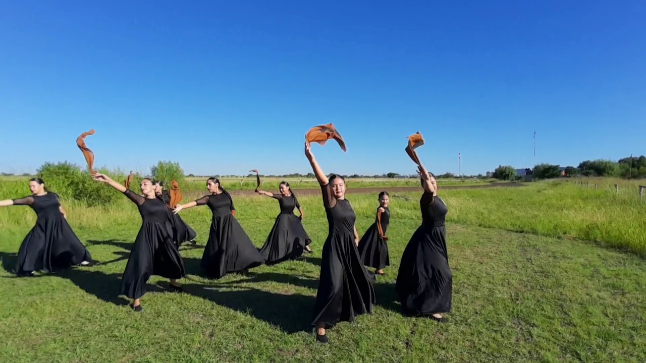 Conjunto femenino  Zamba para no morir