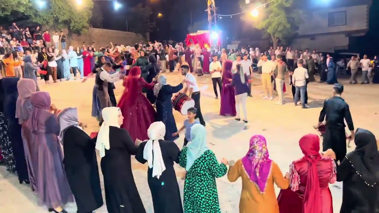 Haci kiraz ve ekibi etebek köyünde Aşığım sana