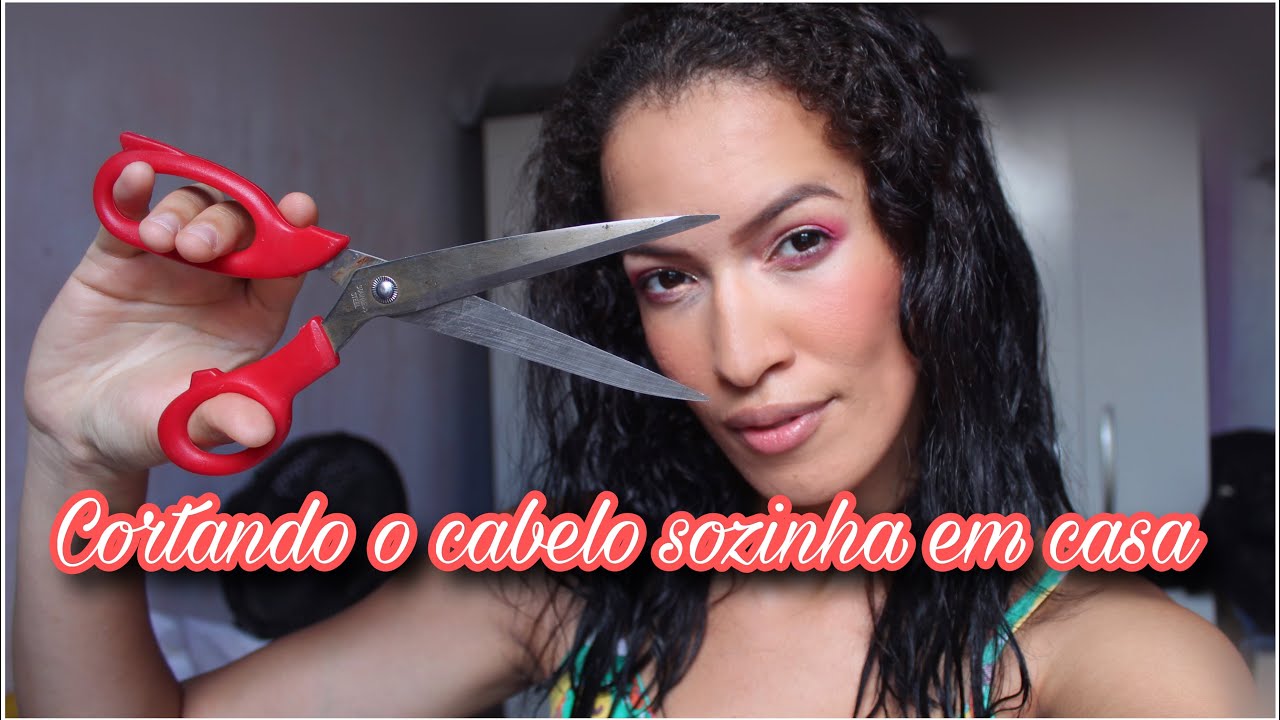 Corte de Cabelo Sozinha em Casa: Como Tirar as Pontas sem Errar ✂️💇‍♀️