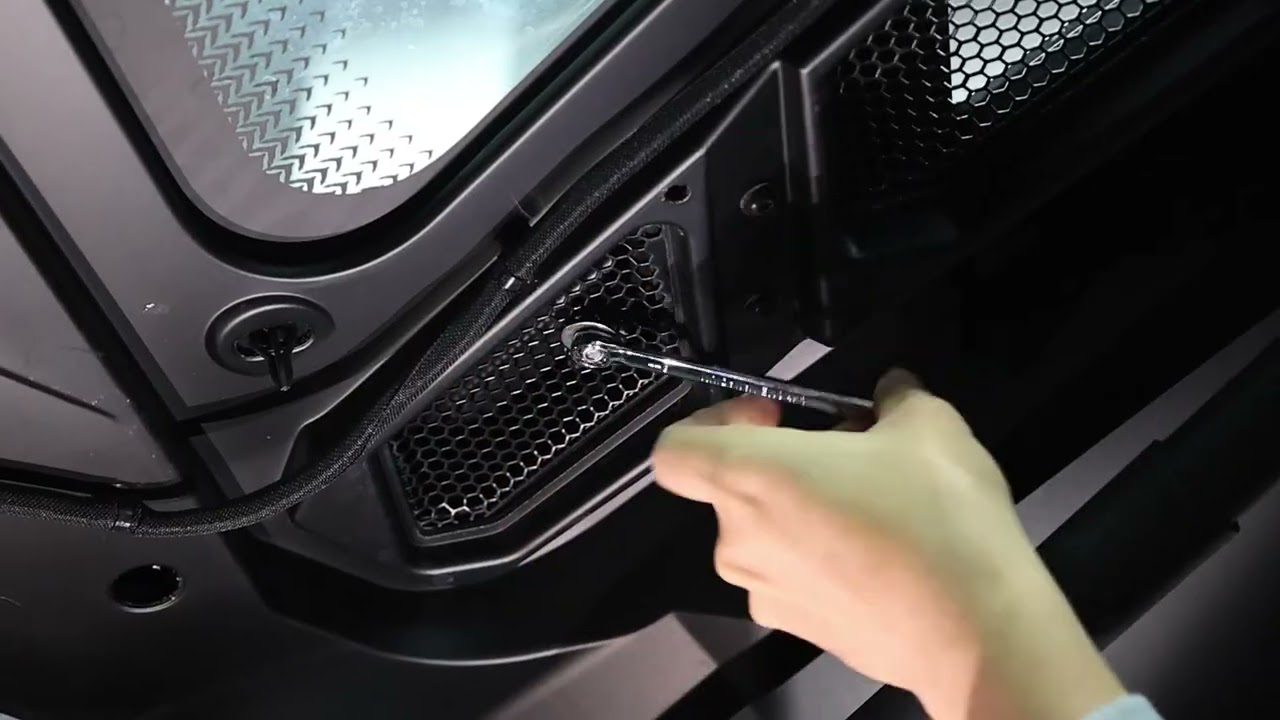 Rear Quarter Intake Port C8