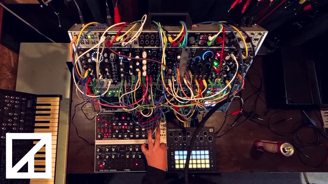 Temporizer 002 - Eurorack Modular Synth Moog DFAM & Subharmonicon Live Techno Performance