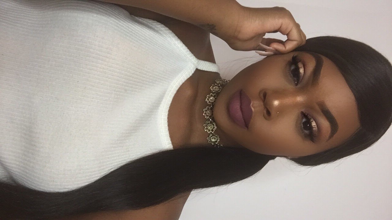 Simple Halo Eyeshadow Tutorial + Rihanna Inspired Sleek Ponytail