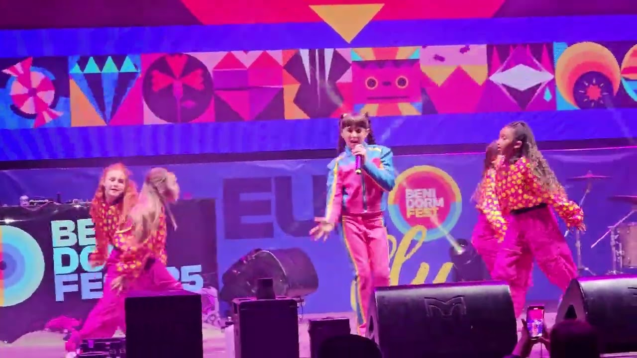 Chloe DeLaRosa -  Como la Lola  (Concierto Euroclub | Benidorm Fest 2025) Eurojunior Spain 2024