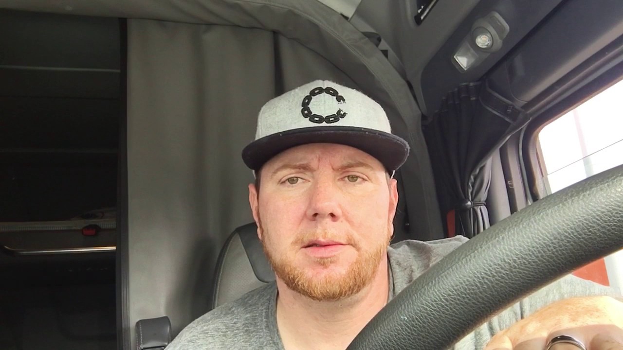 Getting a truck driving job with Felonies/tickets