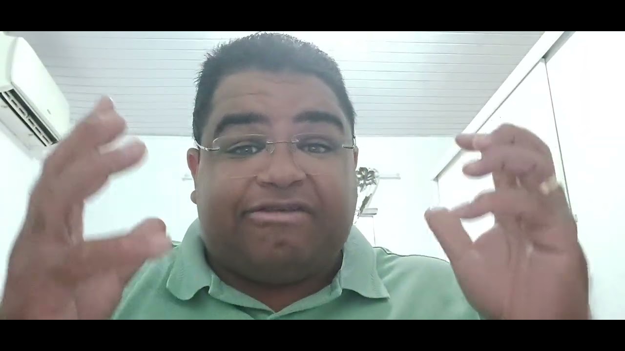 Deus Tem Cuidado de você!   #Deus #Biblia #kawaii  #louvor  #MEDITAEMNOMEDEJESUS #Cristão #tiktok 