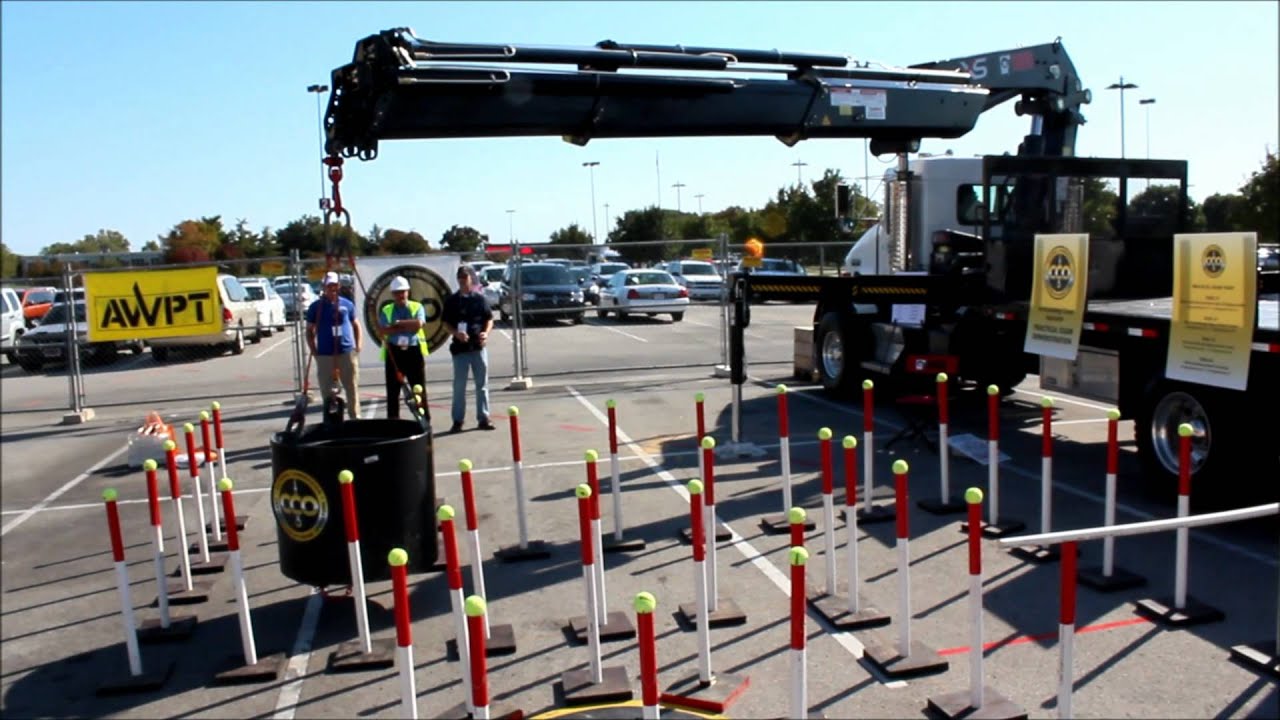 NCCCO Articulating Crane Demo