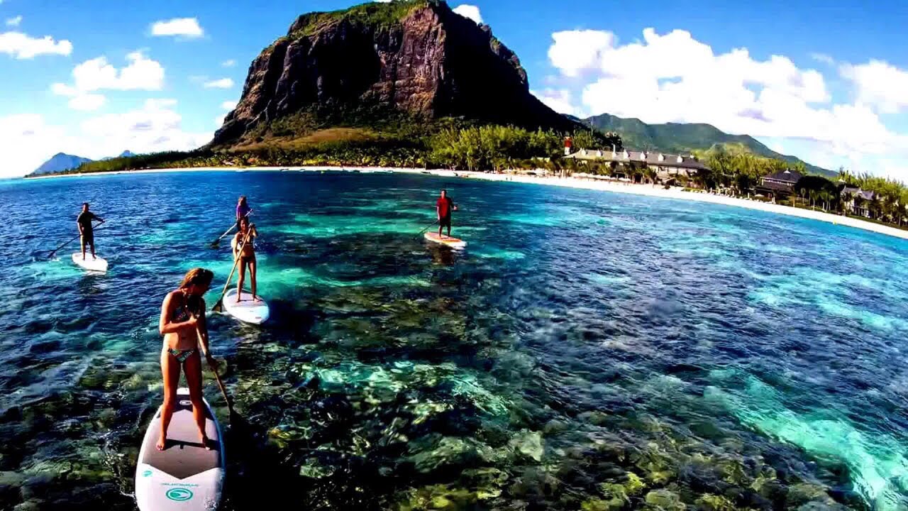 Laguna Beach hotel & Spa MAURITIUS & ile au cerfs on Emirates A380 travel vlog