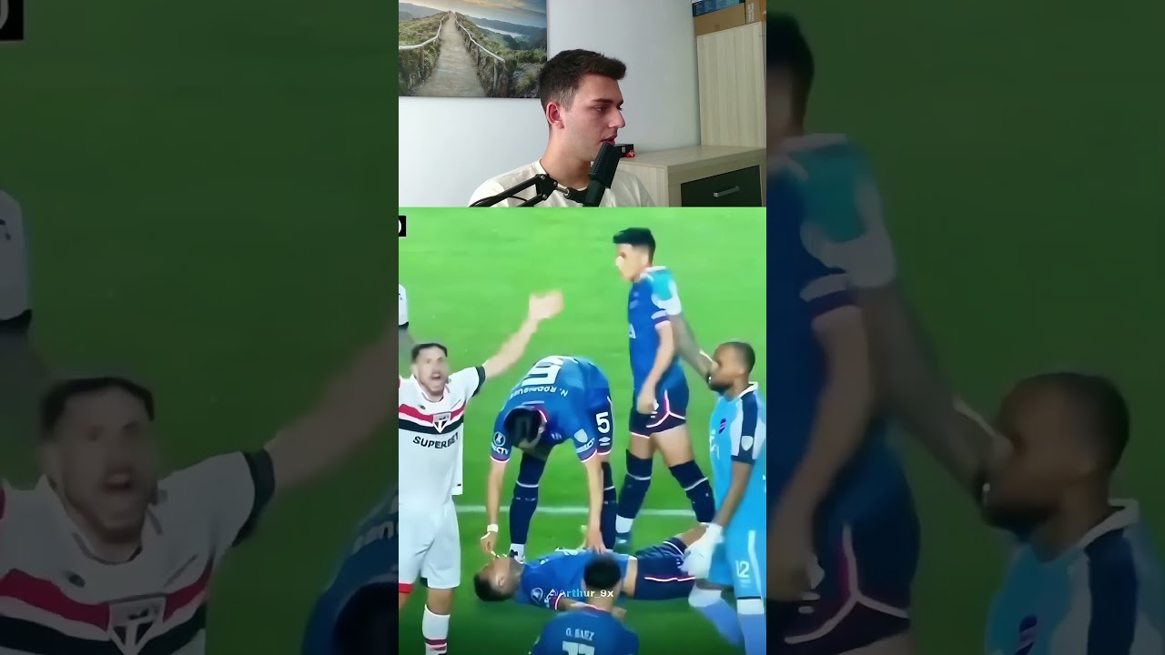 A MURIT PE TERENUL DE FOTBAL #futebol #romania #soccerplayer #ronaldo #footballplayer #cr7 #messi