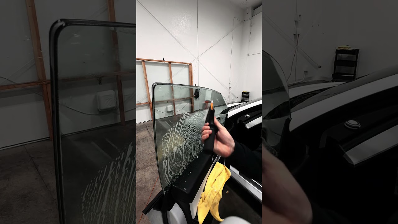 Tinting this Teslas driver side window!◼️ 