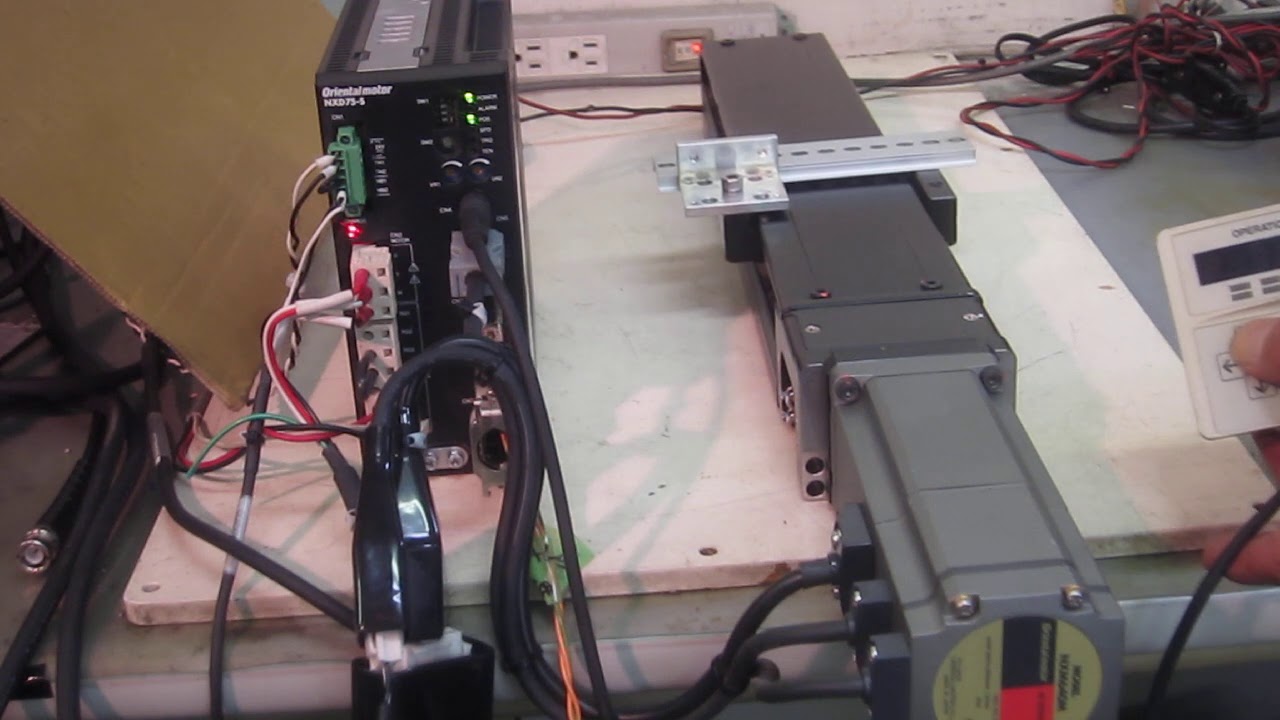 ORIENTAL MOTOR NX640MS-1(NXD75-S /NXM640M)/LX4520 Tuning-less AC servo motor unit/actuator　動作確認