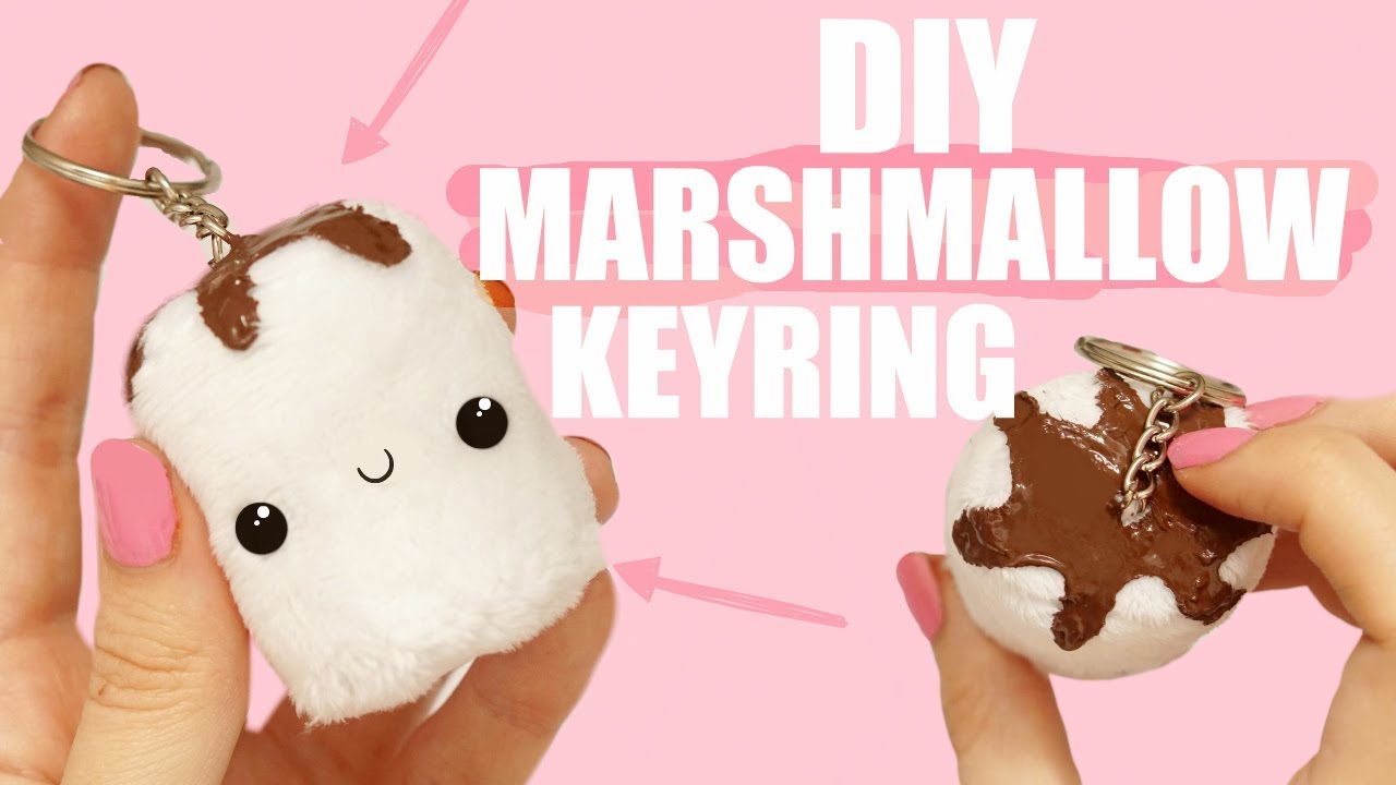 MARSHMALLOW PLUSH KEYCHAIN
