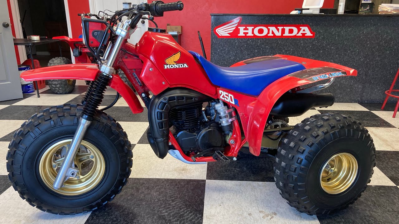 1983 Honda ATC250r Extremely low hour survivor.  Lightly restored. Air cooled. D&A Restorations.