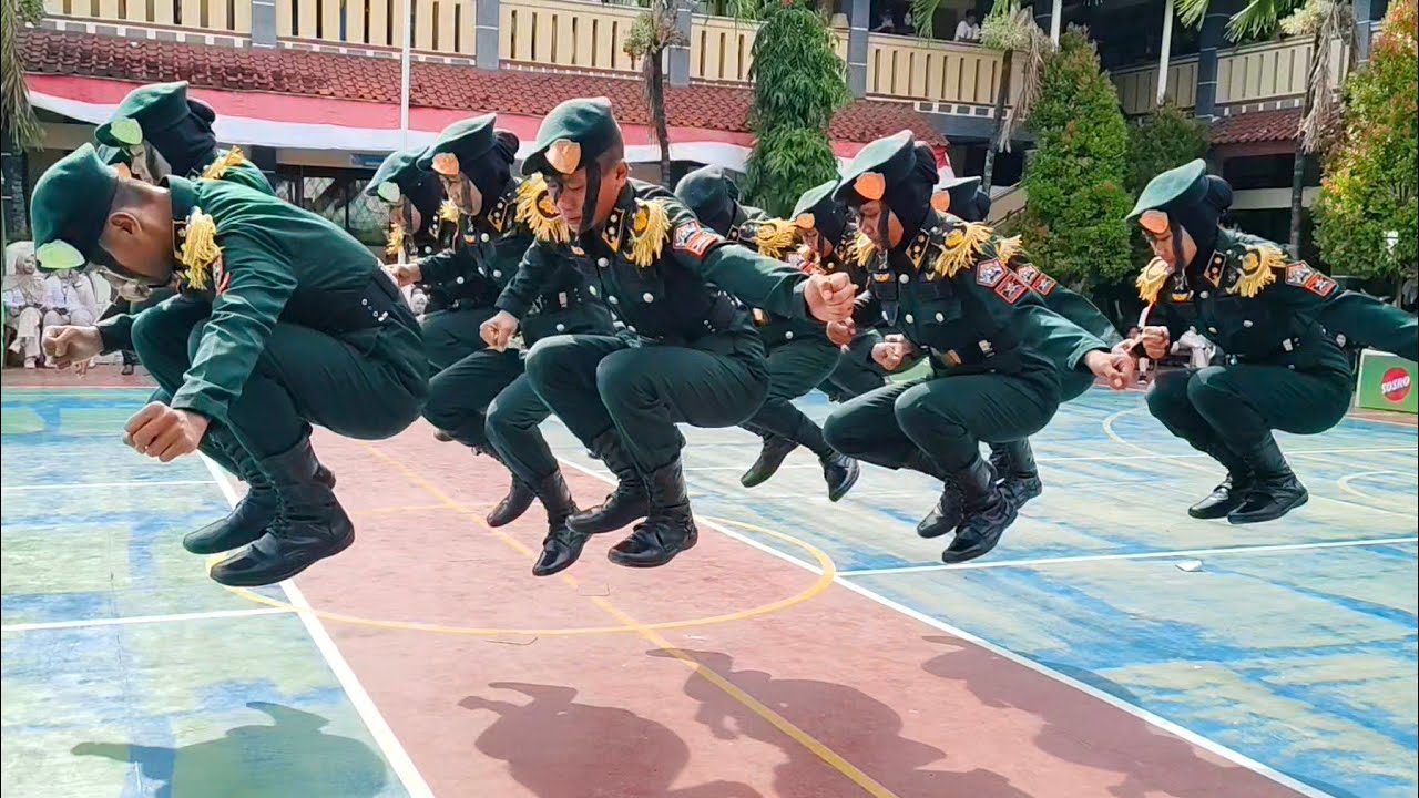 JUARA MADYA 2 PASKIBRA SMPN 2 CIPUNEGARA LKBB GLOBAL 10