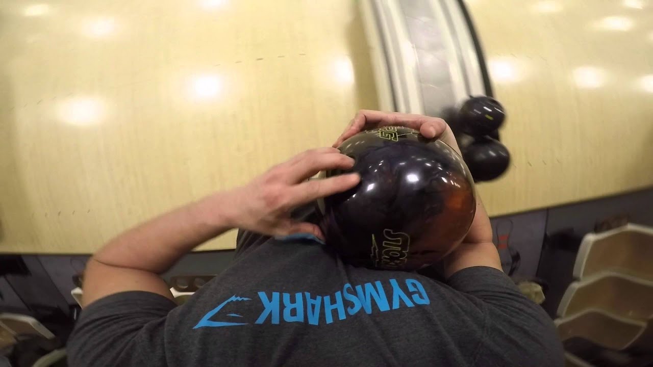 Gopro bowling : pov bowling vid with a perfect game 300 !!! Like & Share !!!