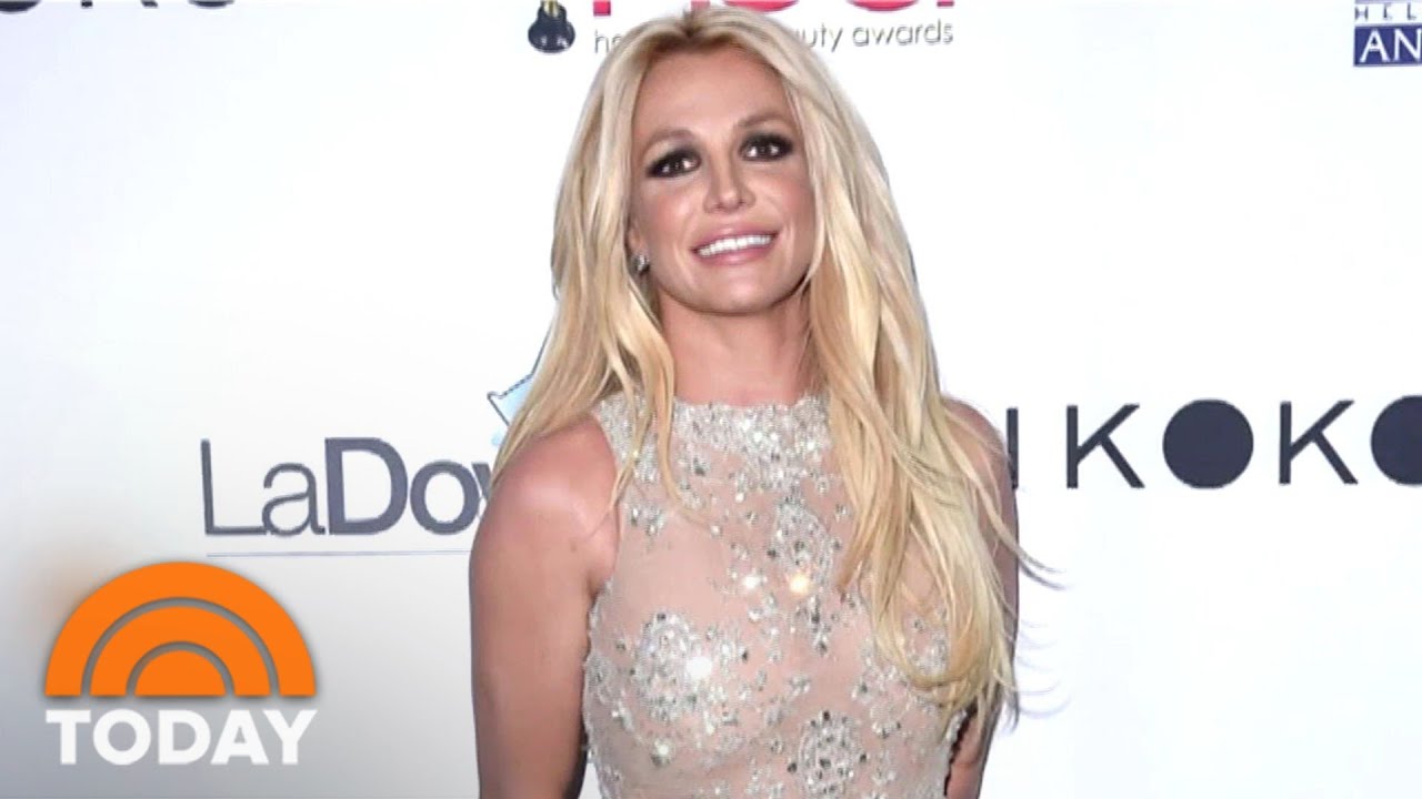 Co-Creator Of 'Framing Britney Spears' Reacts To Spears' Apology To Fans